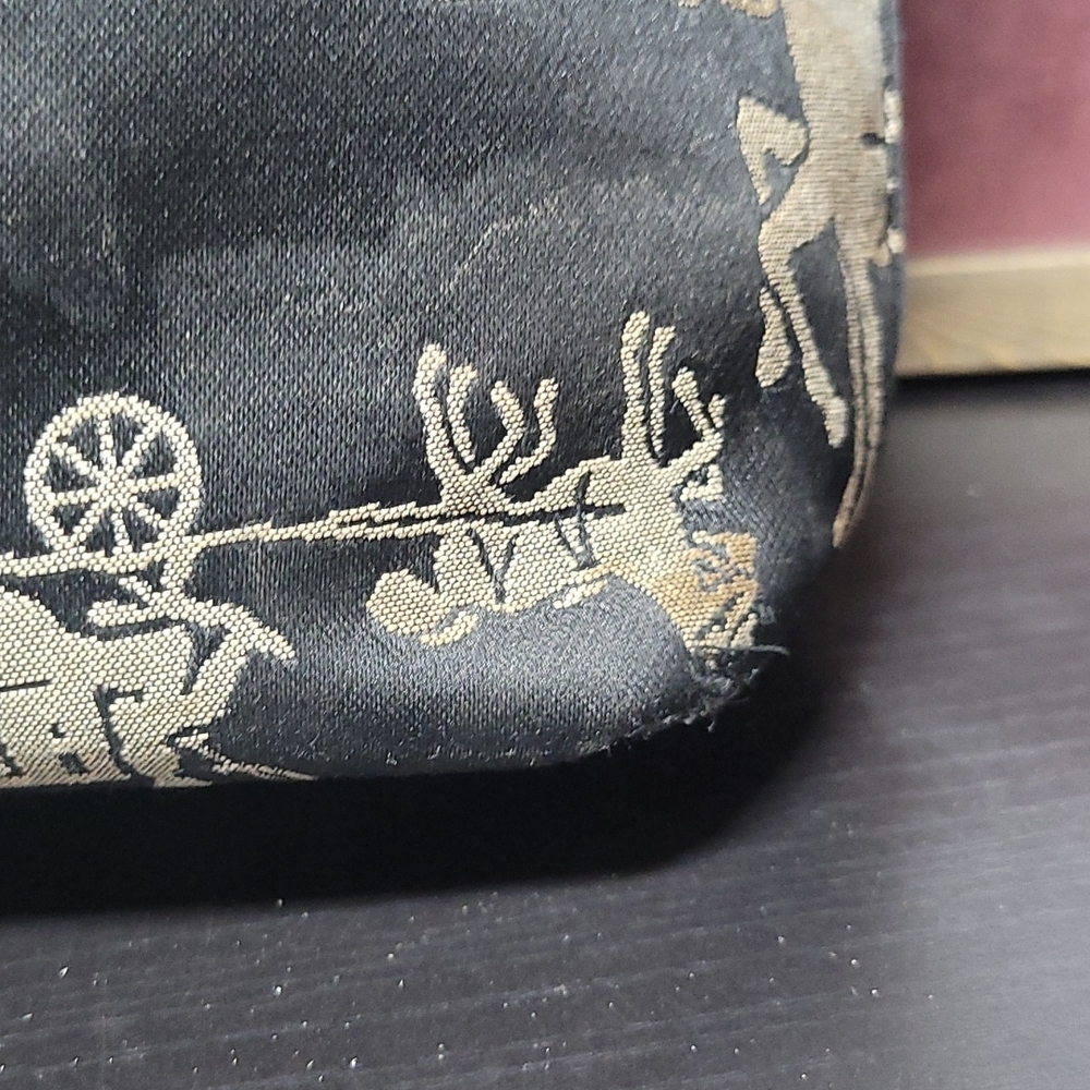 Coach purses - Picture 4 of 5